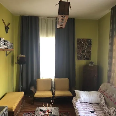 Merkez Muethis Lokasyon Ayri Mutfakli Antalya