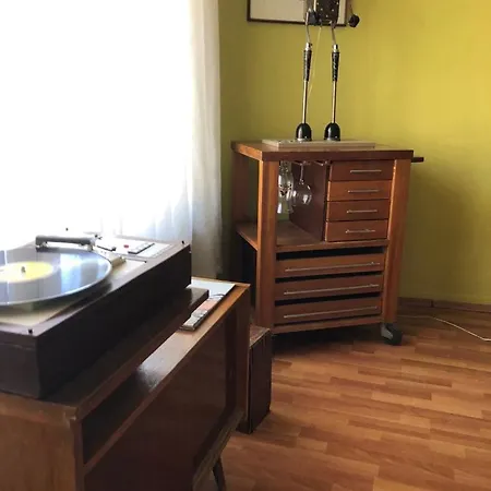 Merkez Muethis Lokasyon Ayri Mutfakli Apartment